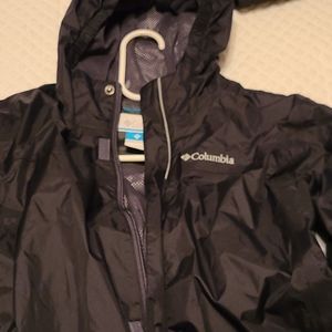 Youth black Columbia size large light rain coat